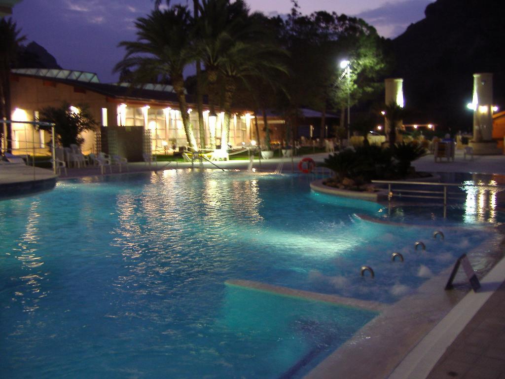Balneario De Archena - Hotel Leon エクステリア 写真