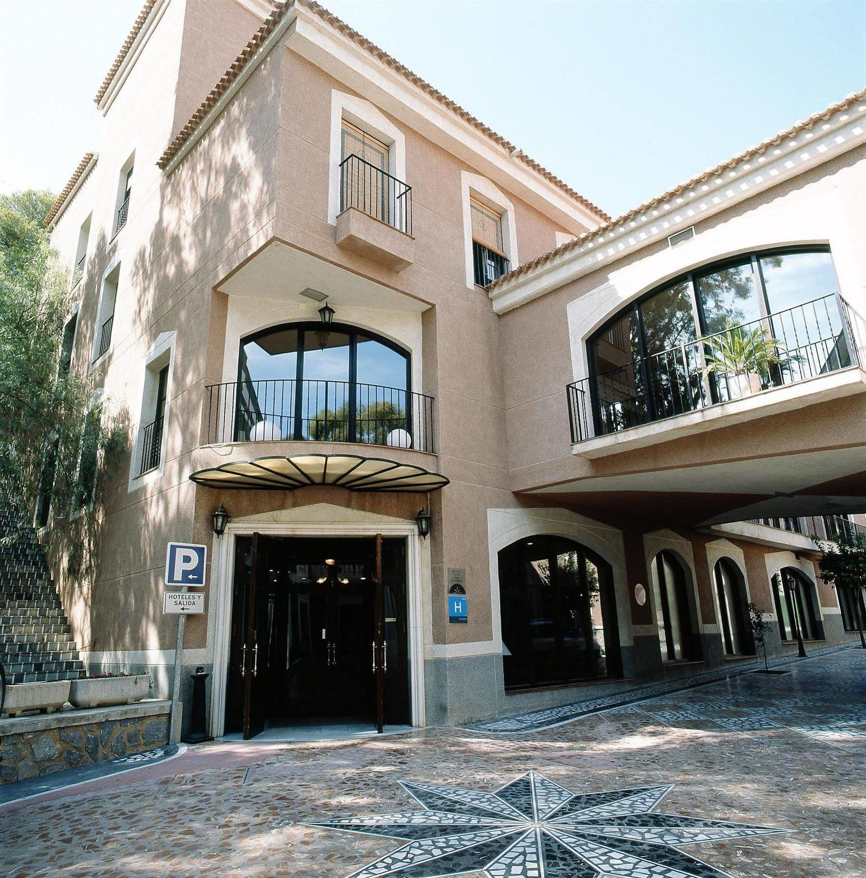 Balneario De Archena - Hotel Leon エクステリア 写真